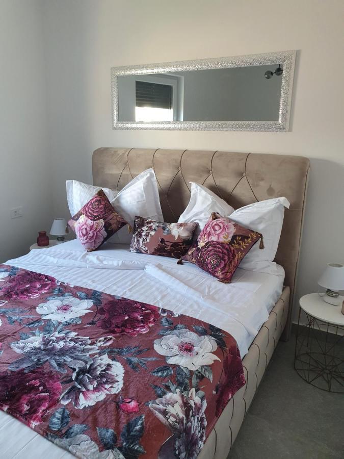 Seaview Apartment Sveti Filip i Jakov Ngoại thất bức ảnh