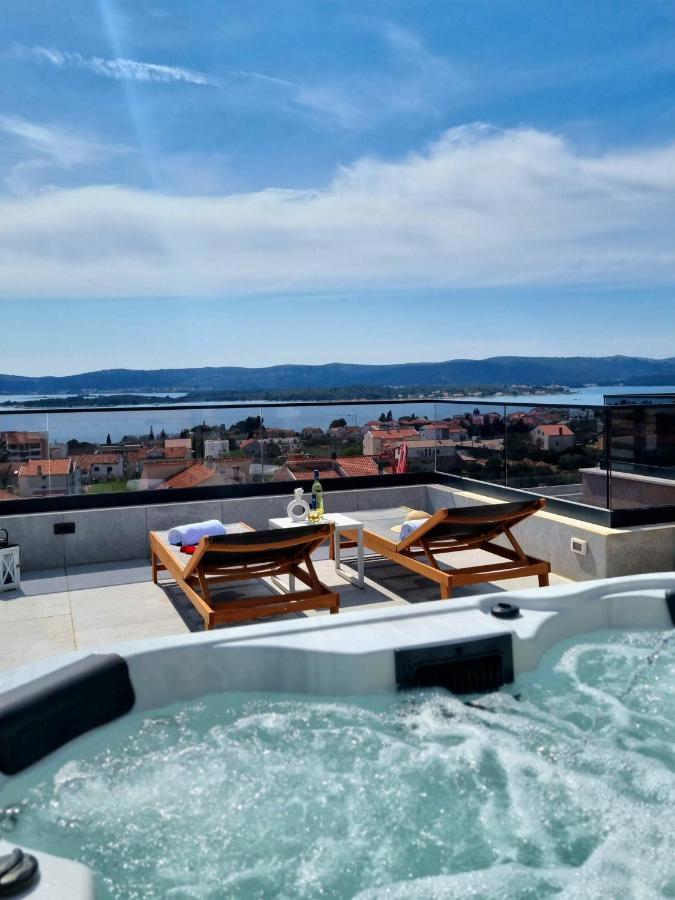 Seaview Apartment Sveti Filip i Jakov Ngoại thất bức ảnh
