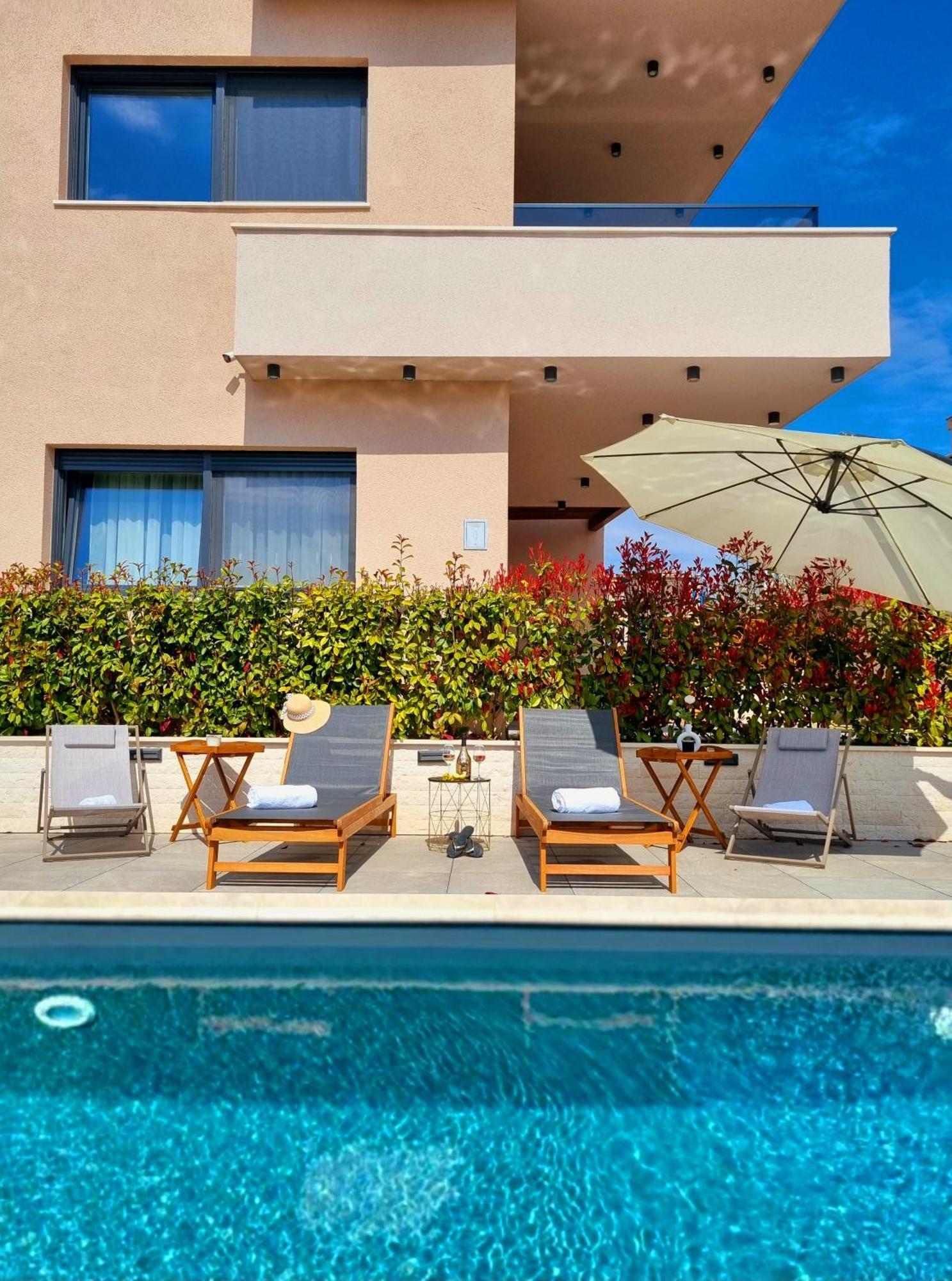 Seaview Apartment Sveti Filip i Jakov Ngoại thất bức ảnh
