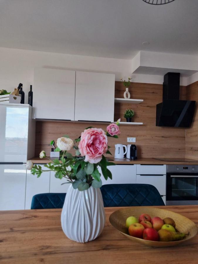 Seaview Apartment Sveti Filip i Jakov Ngoại thất bức ảnh
